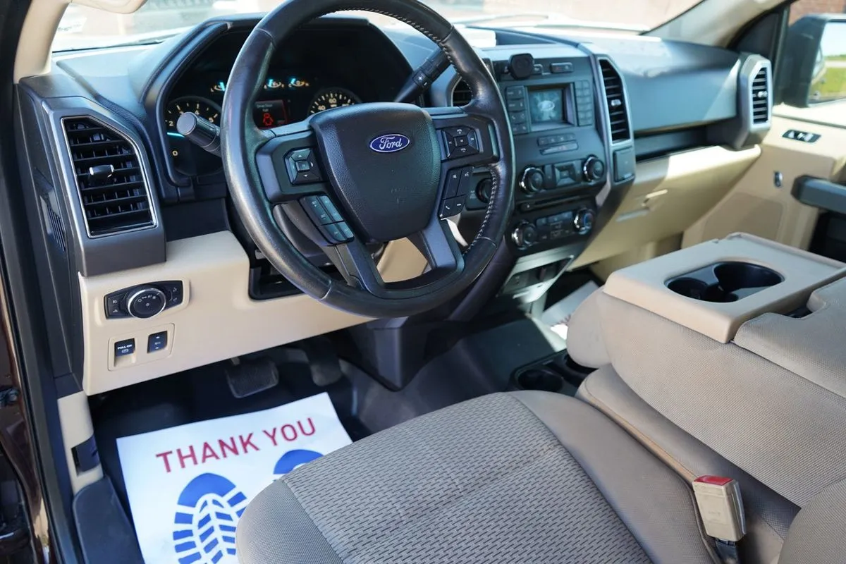 Ford F-150 photo 25