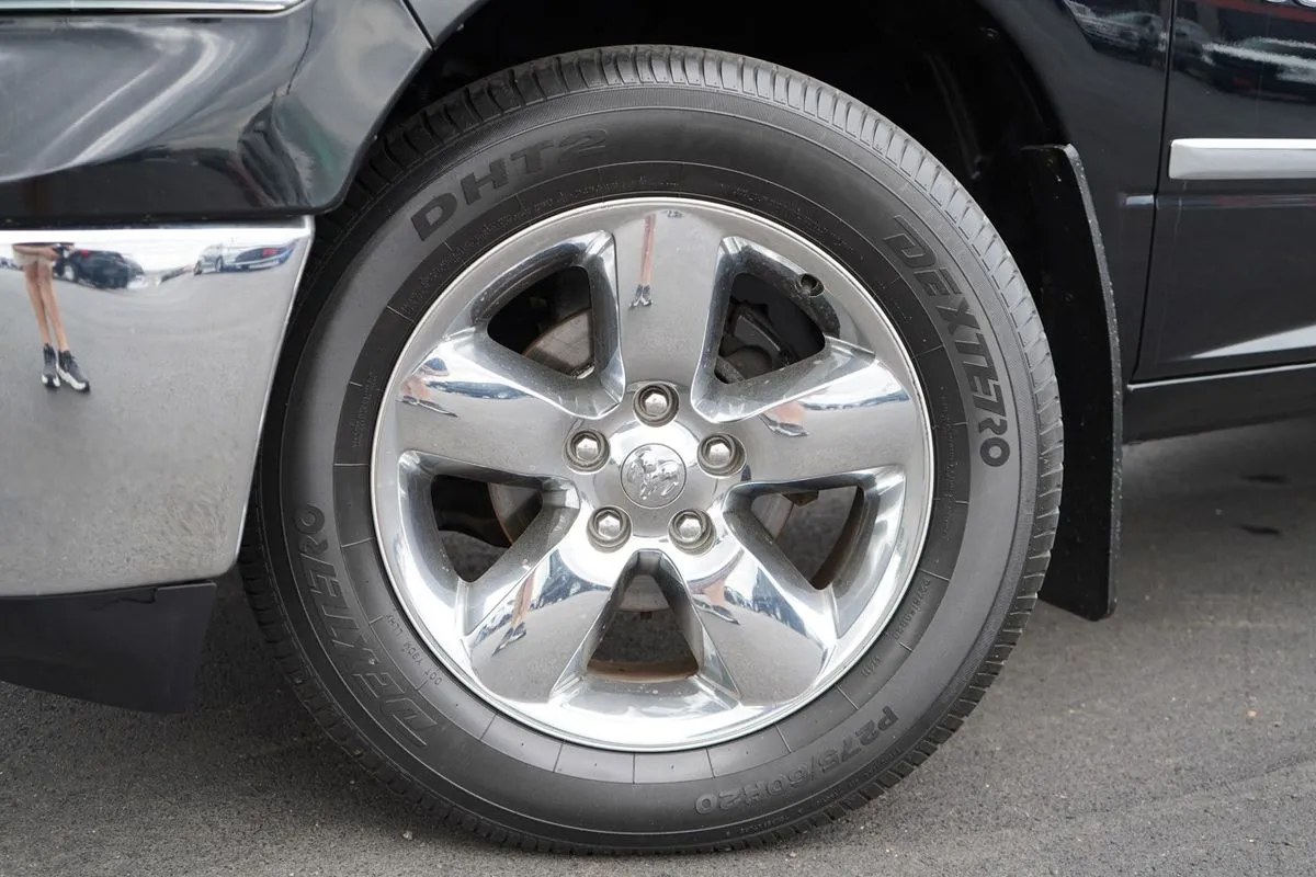 Ram 1500 photo 4