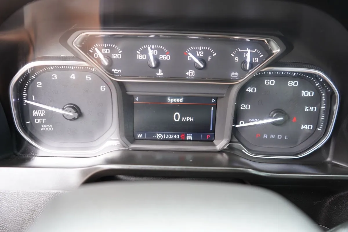 GMC Sierra photo 29