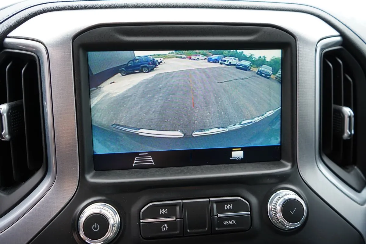 GMC Sierra photo 30