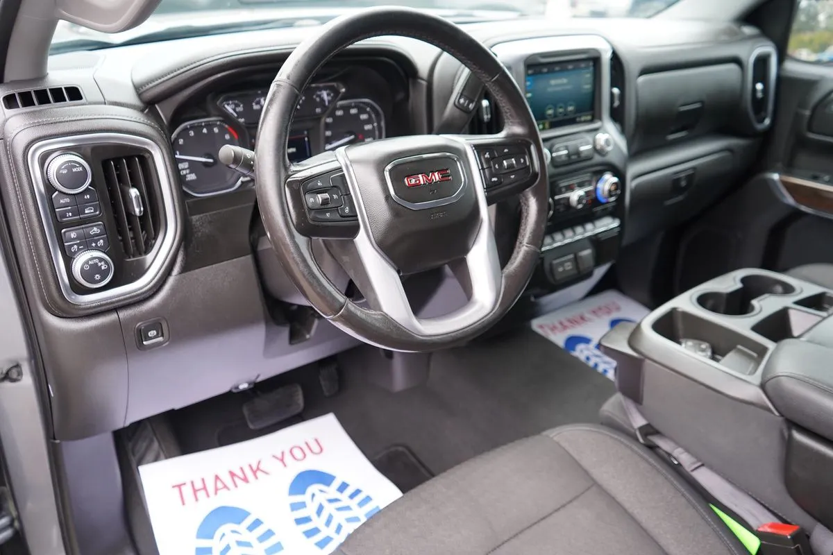 GMC Sierra photo 19