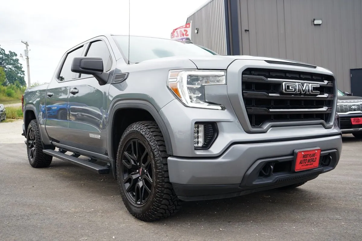 GMC Sierra photo 13
