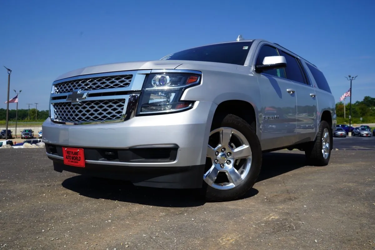 Silver 2016 Chevrolet Suburban LT for sale in West Plains, MO