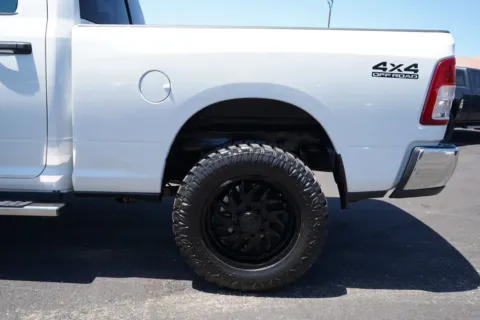 More photos of 2020 Ram 2500 Tradesman Crew Cab 4x4 6'4" Box at West Plains Auto World, MO