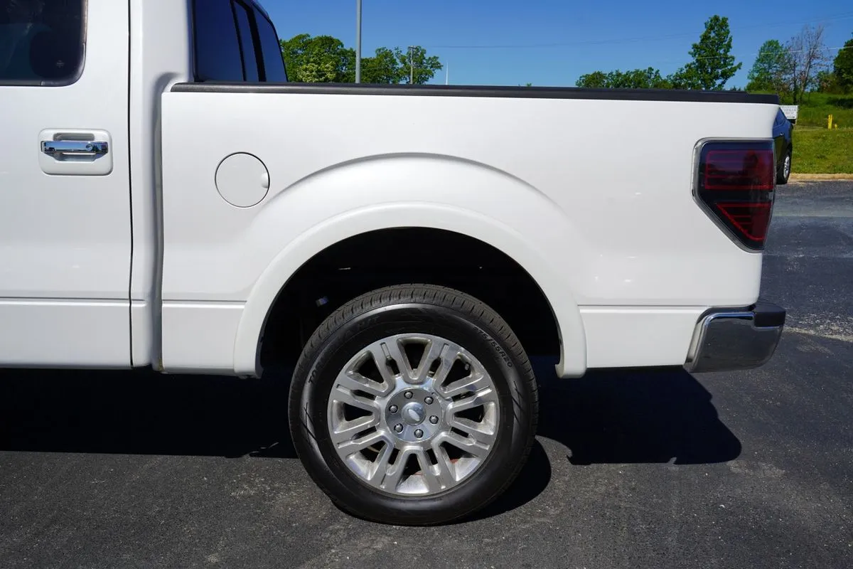 Ford F-150 photo 6