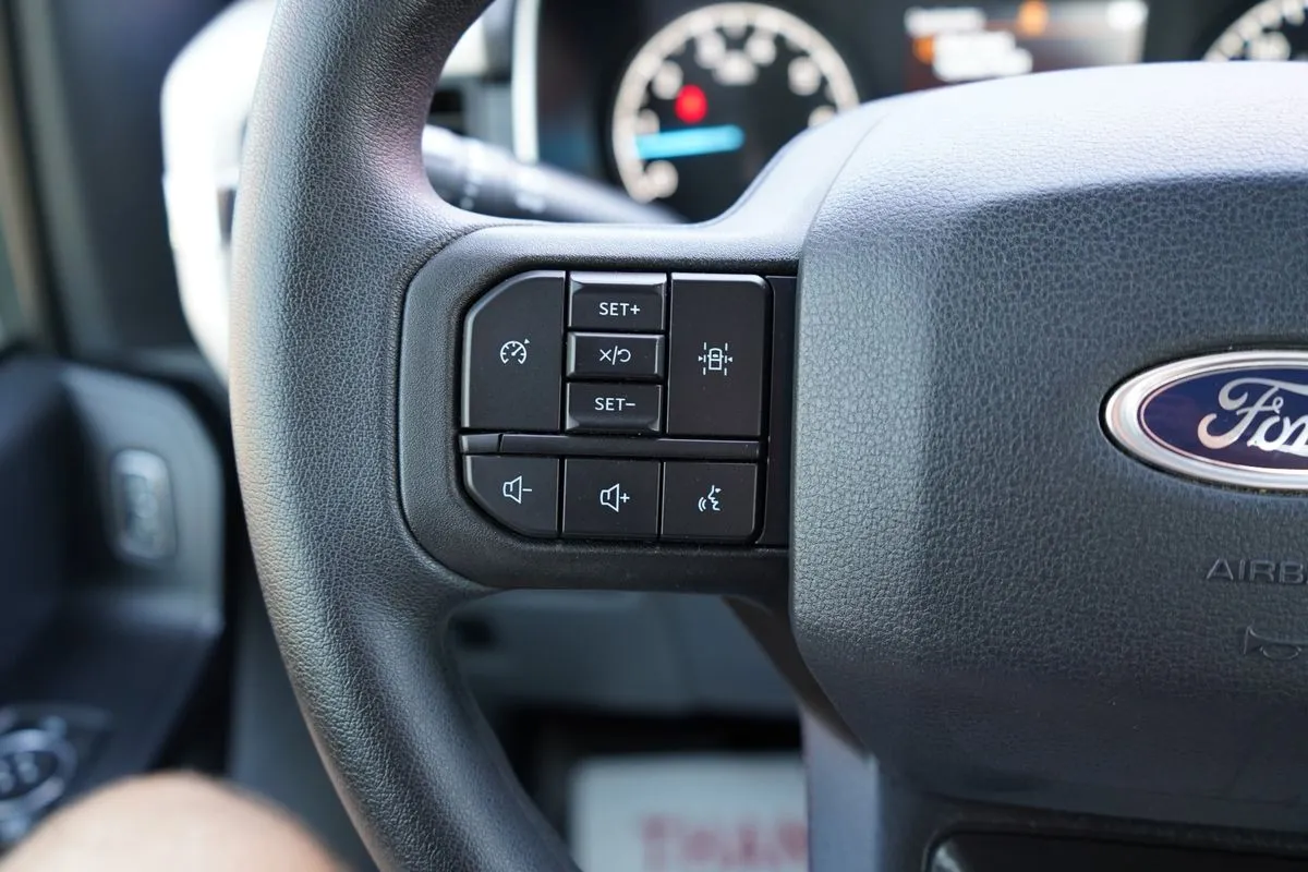 Ford F-150 photo 24