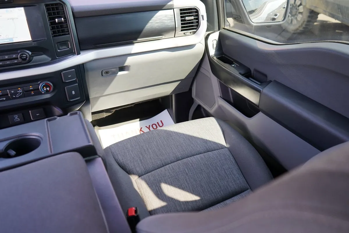 Ford F-150 photo 38