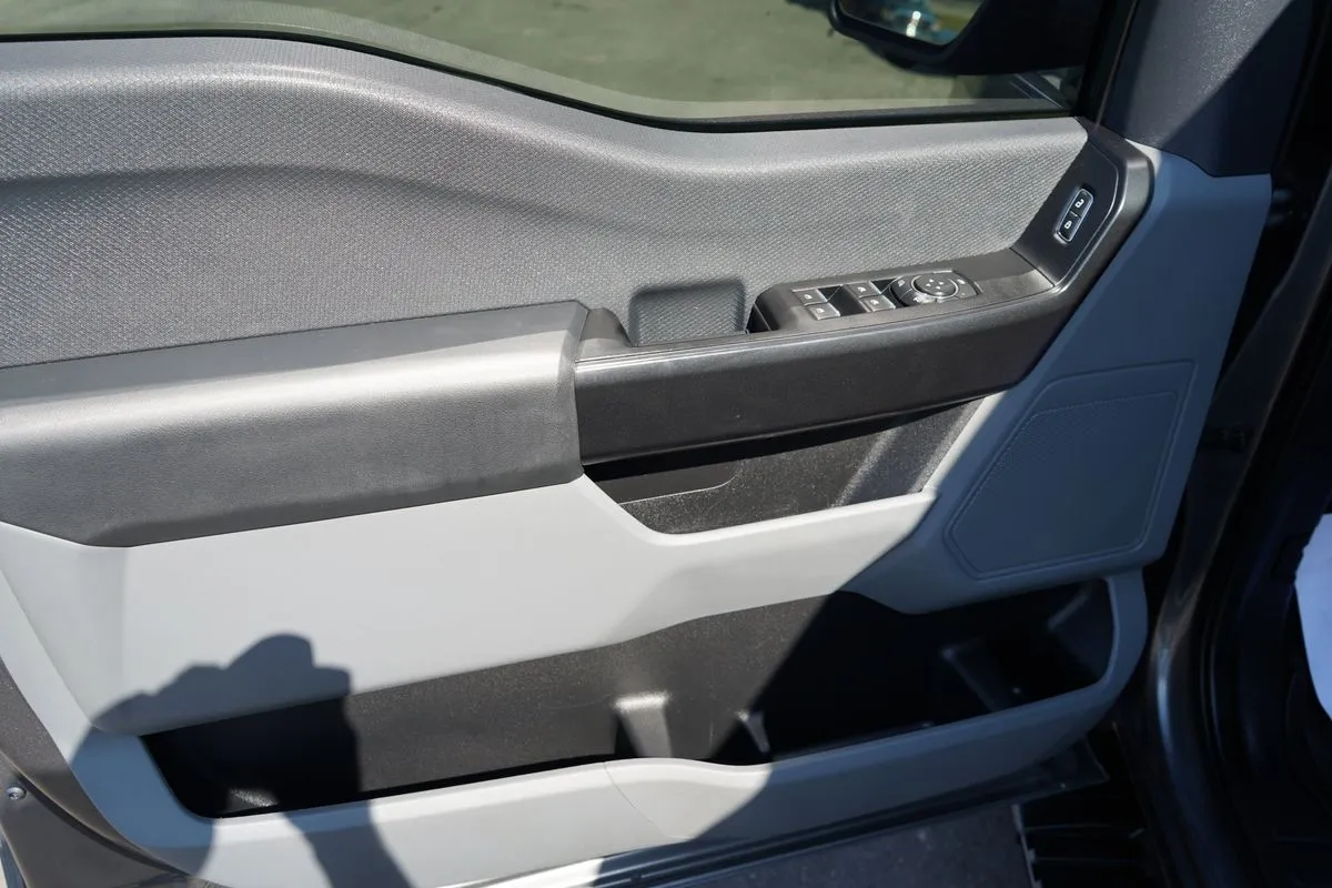 Ford F-150 photo 34