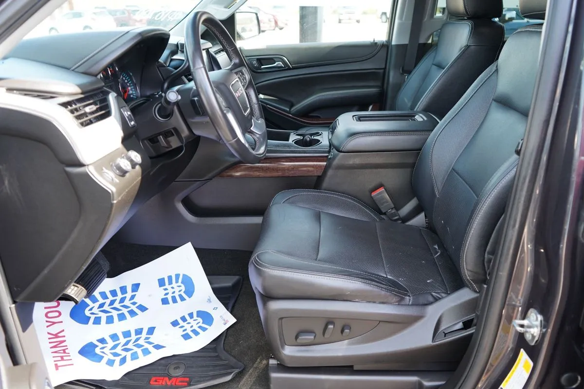 GMC Yukon XL photo 25