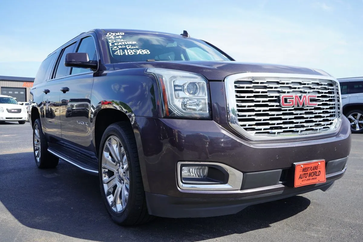 GMC Yukon XL photo 14