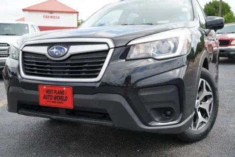Photos of 2019 Subaru Forester Premium for sale in West Plains, MO at West Plains Auto World