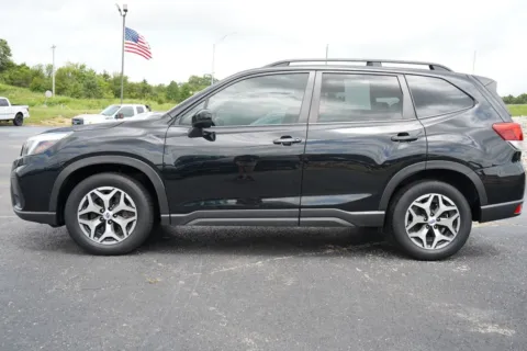 More photos of 2019 Subaru Forester Premium at West Plains Auto World, MO