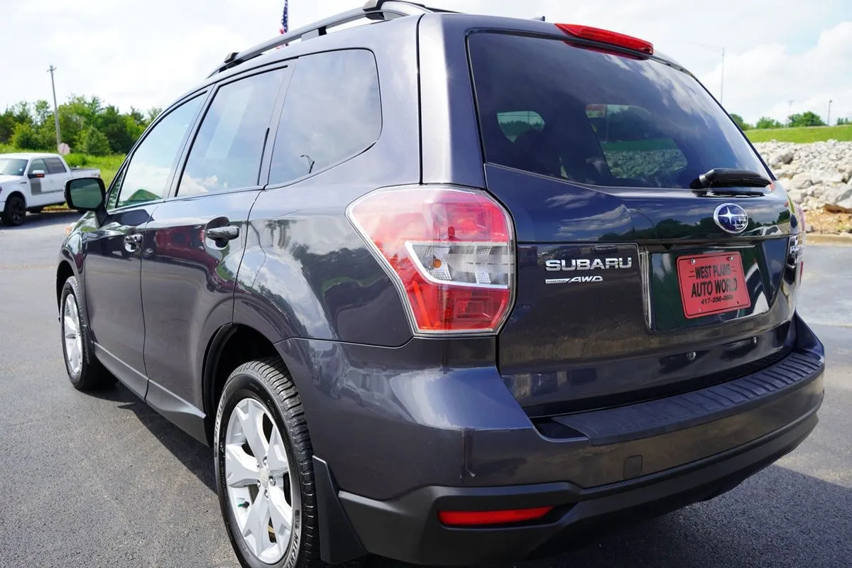 Subaru Forester photo 7