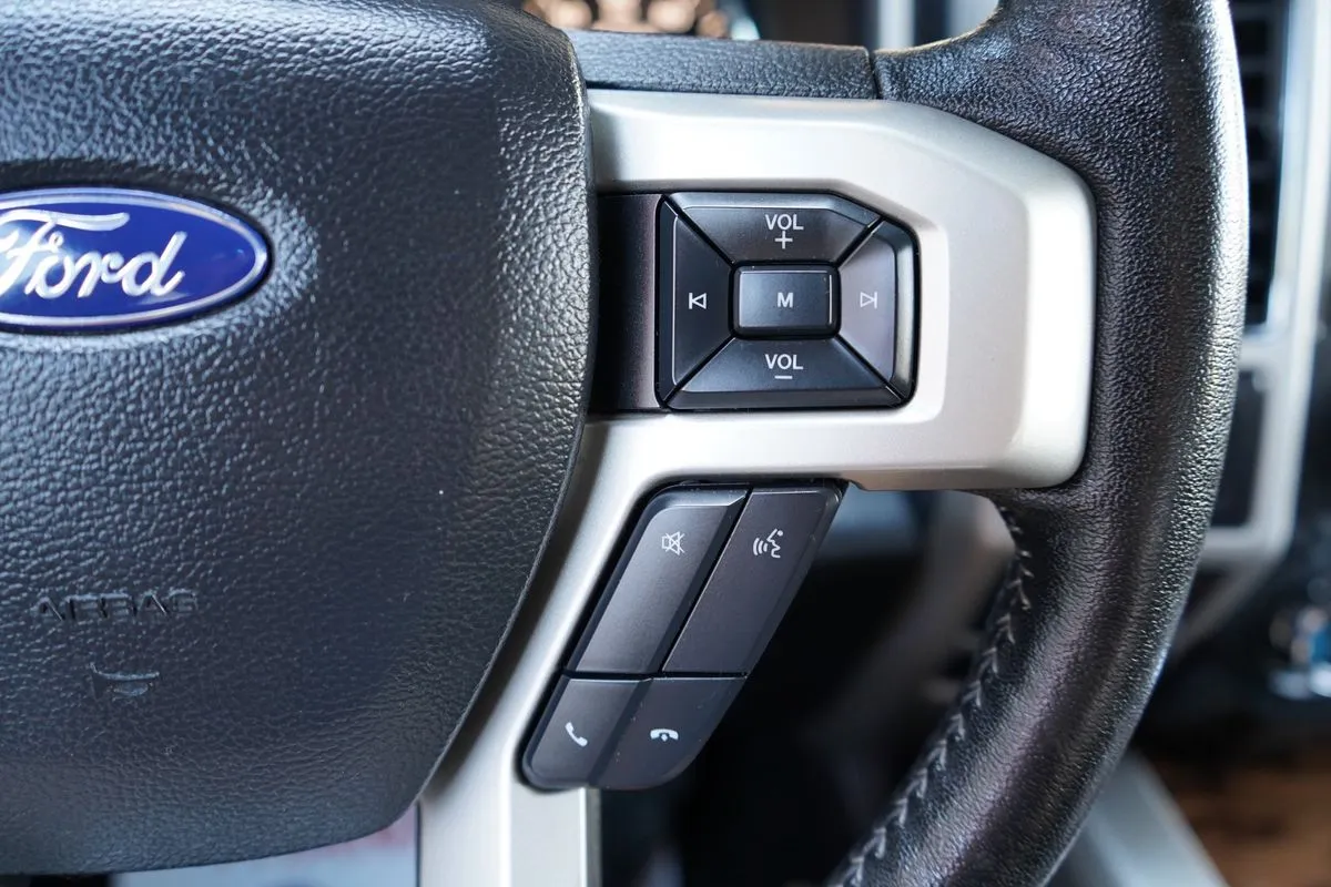 Ford F-150 photo 36