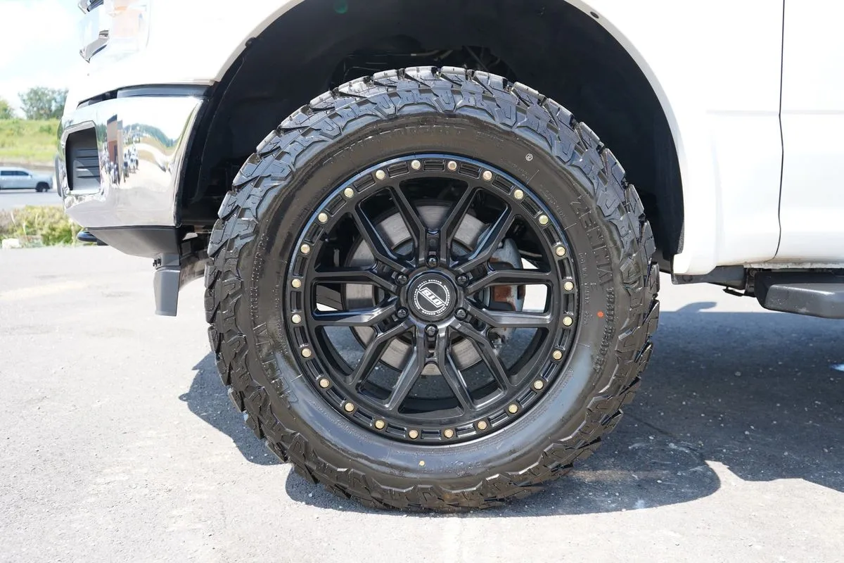 Ford F-150 photo 17
