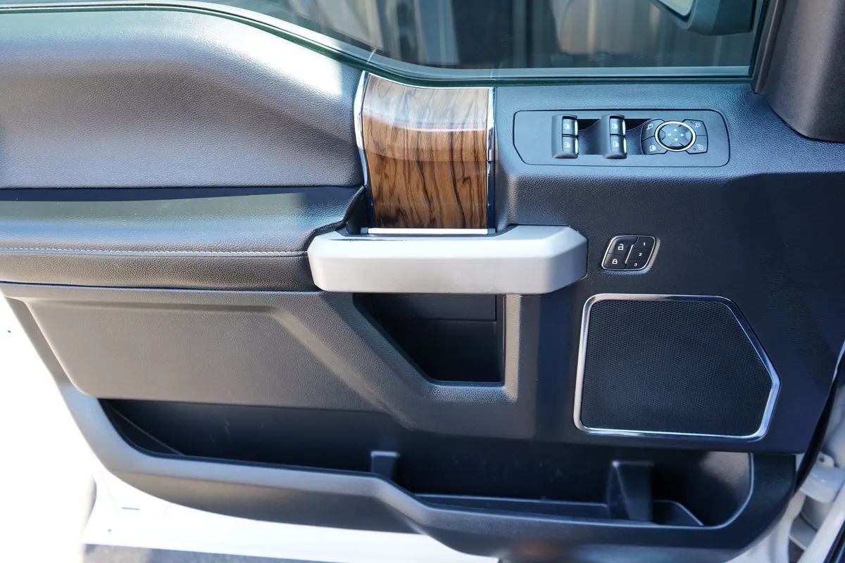 Ford F-150 photo 40