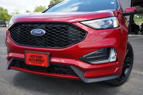 Photos of 2024 Ford Edge ST-Line for sale in West Plains, MO at West Plains Auto World