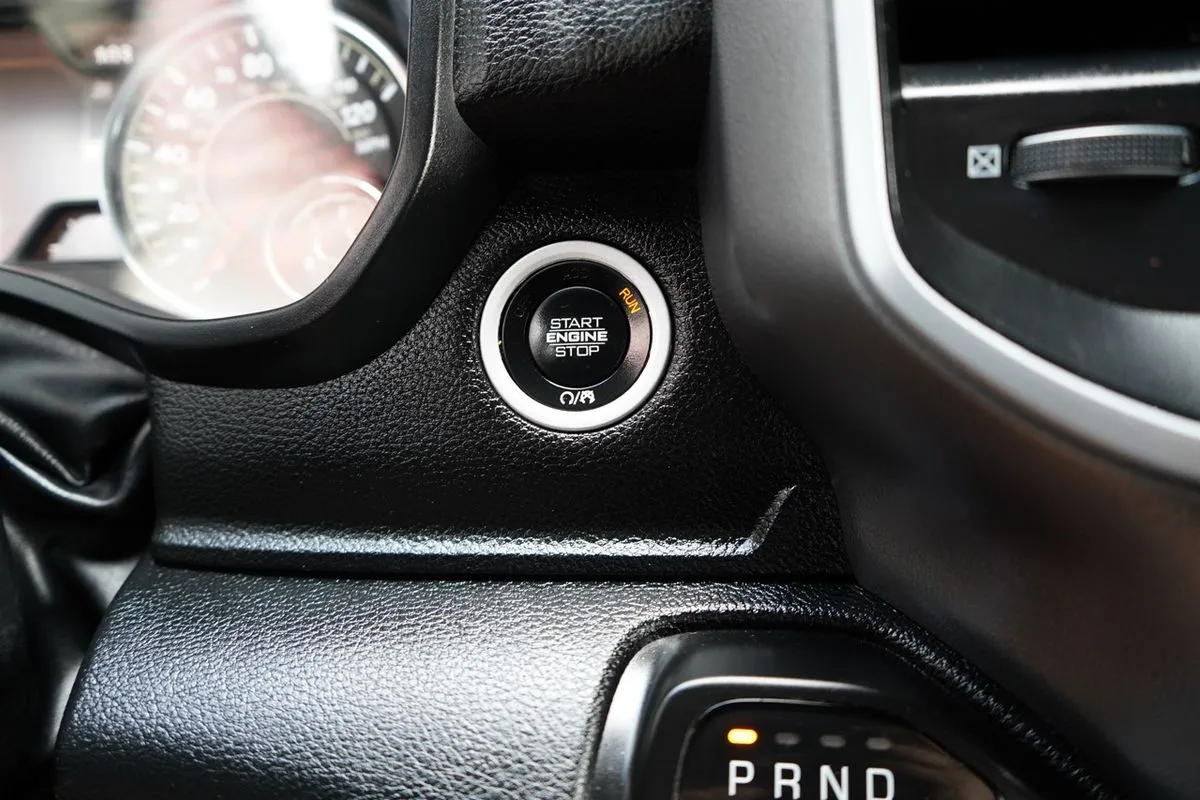 Ram 1500 photo 11