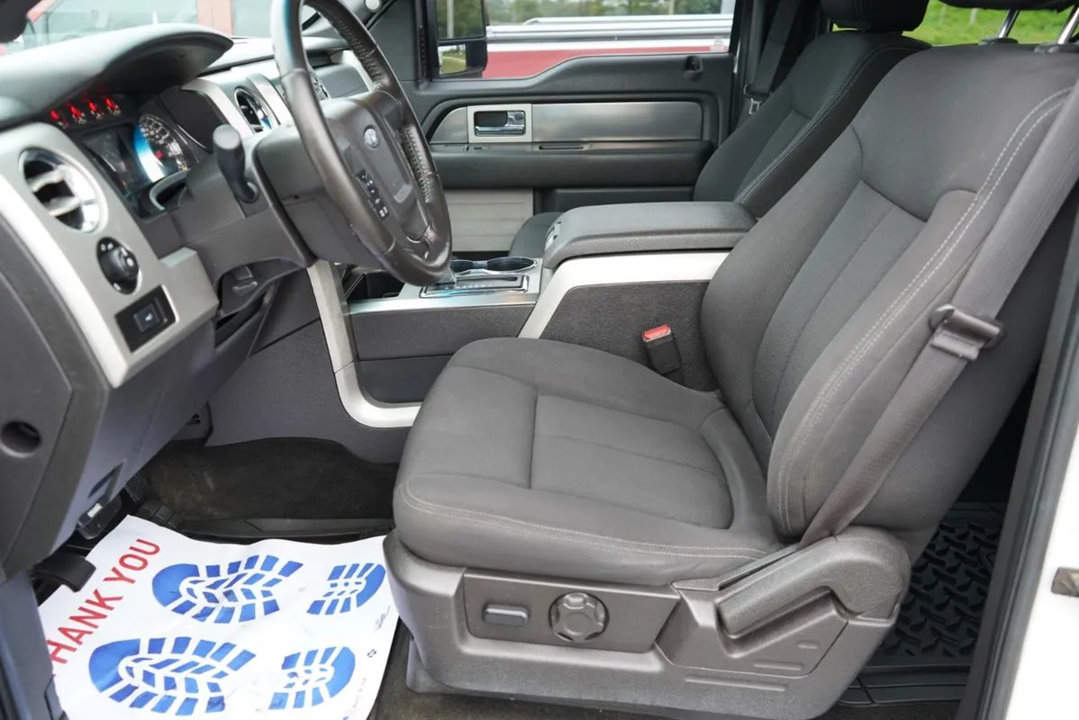 Ford F-150 photo 19