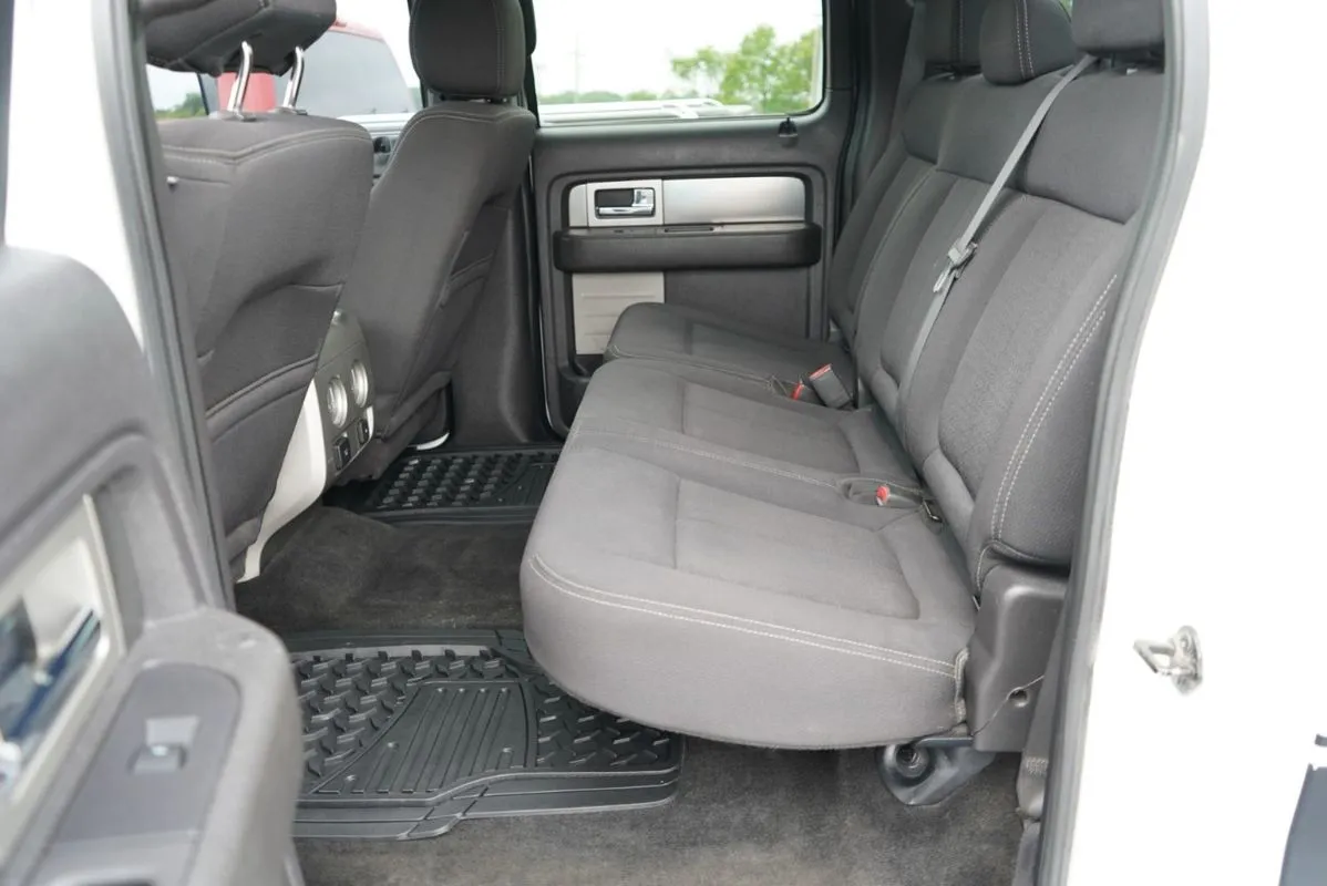 Ford F-150 photo 30