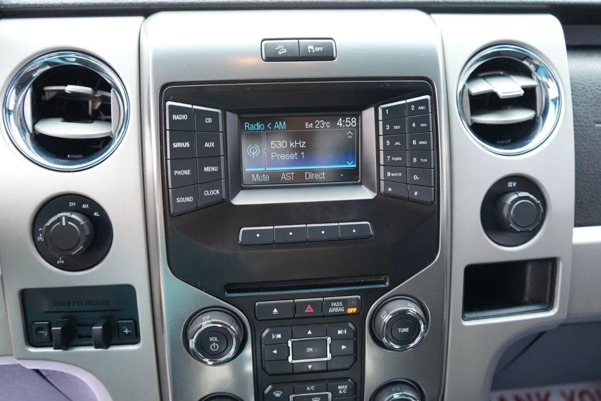 Ford F-150 photo 29