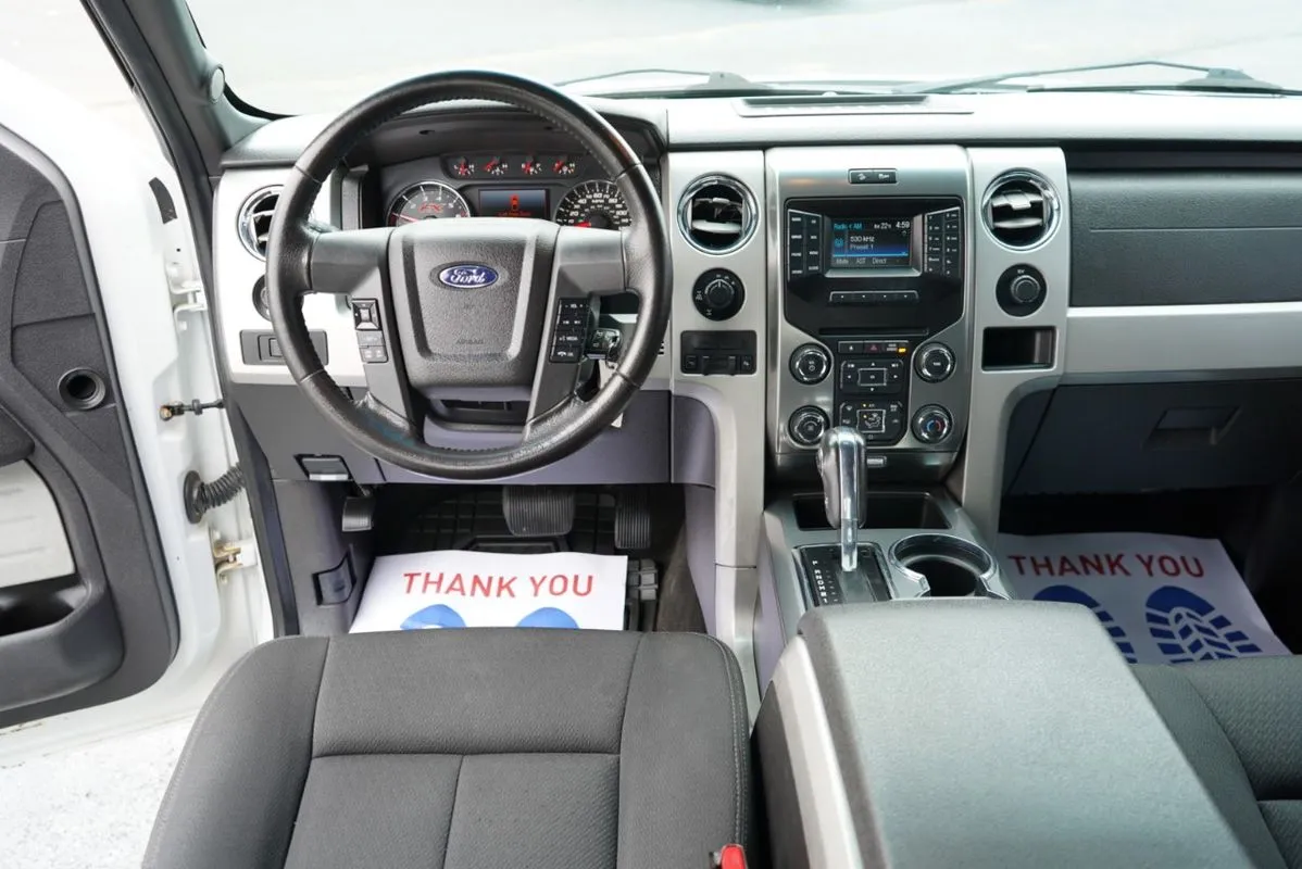 Ford F-150 photo 12