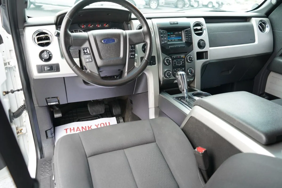 Ford F-150 photo 11