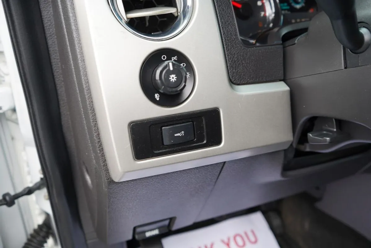 Ford F-150 photo 23