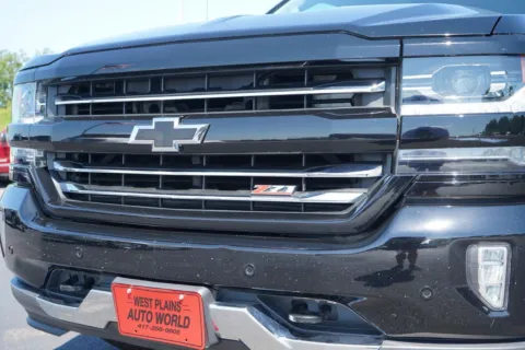 Another view of 2018 Chevrolet Silverado 1500 2LZ for sale in West Plains, MO at West Plains Auto World