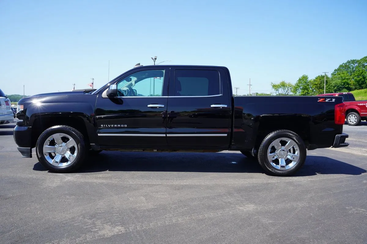 Chevrolet Silverado photo 6