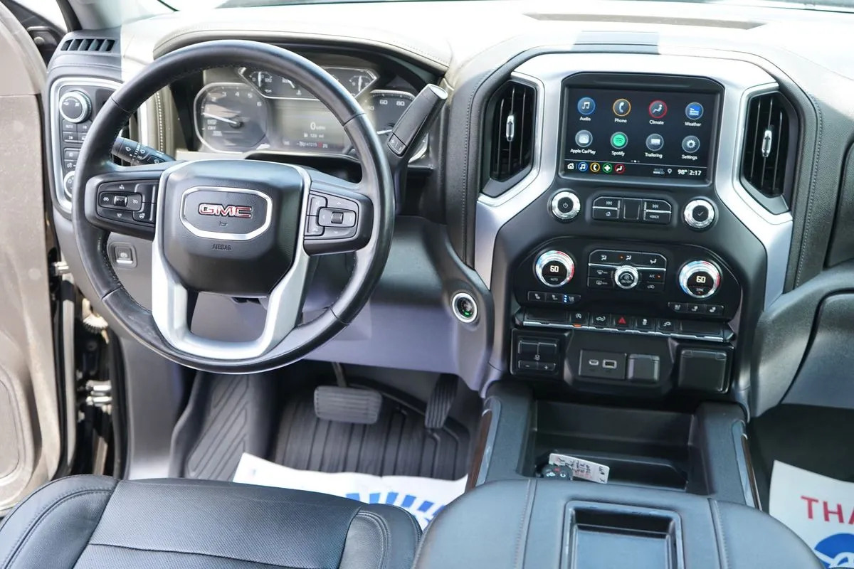 GMC Sierra photo 19
