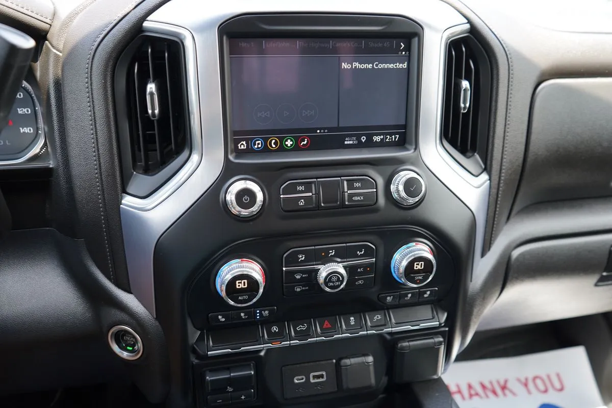 GMC Sierra photo 25