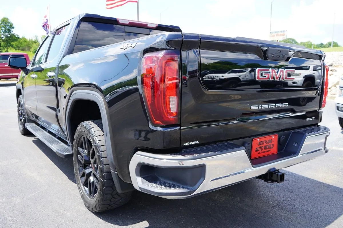 GMC Sierra photo 9