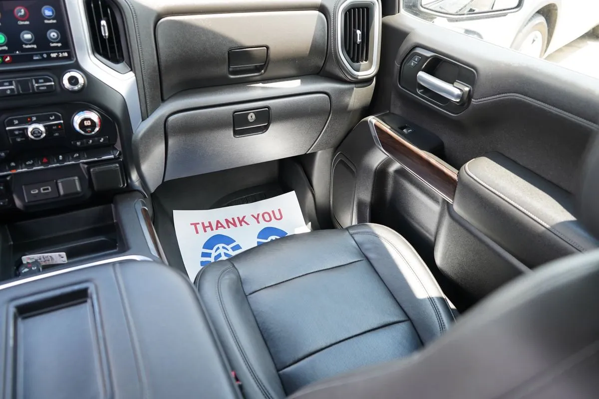 GMC Sierra photo 23