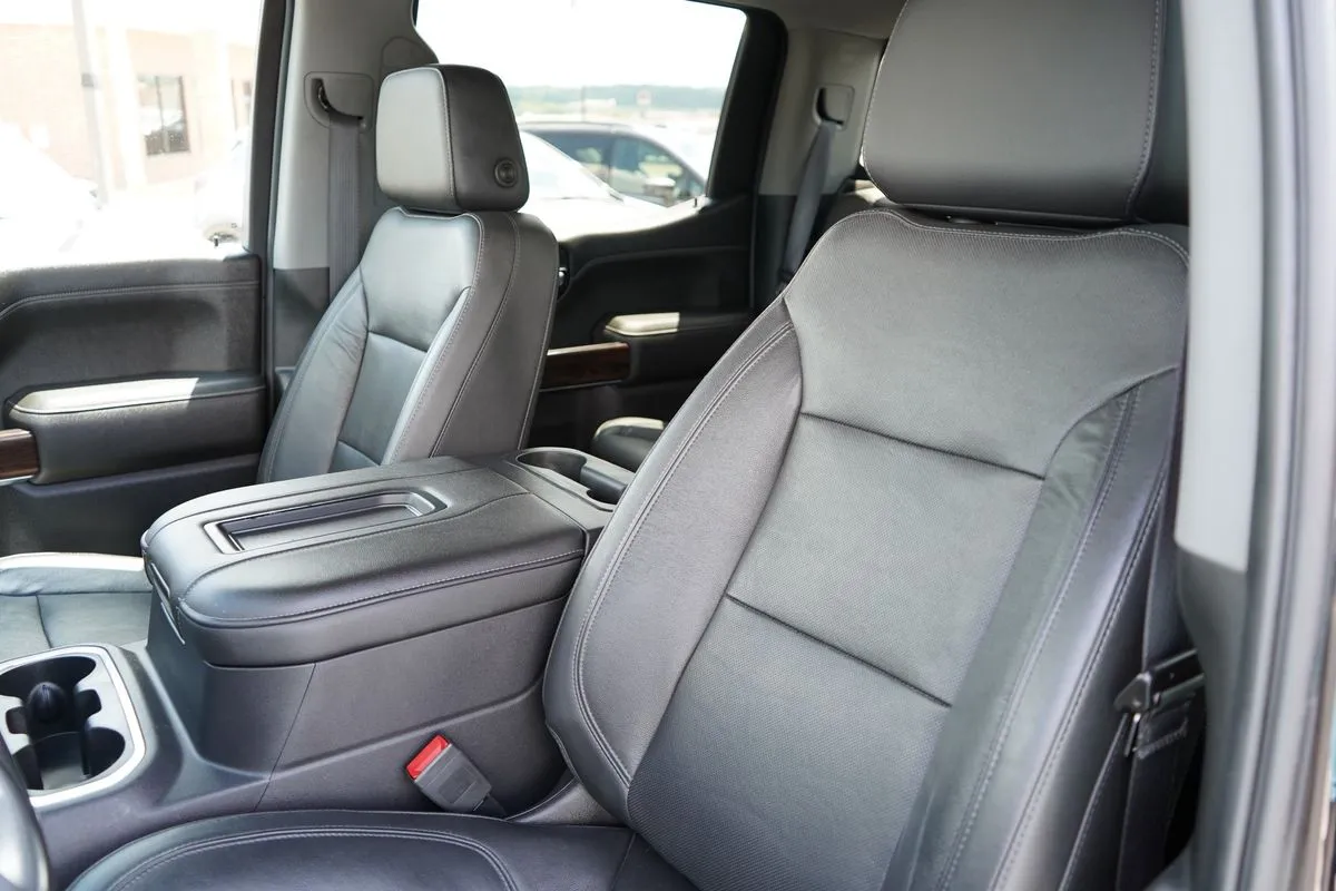 GMC Sierra photo 37