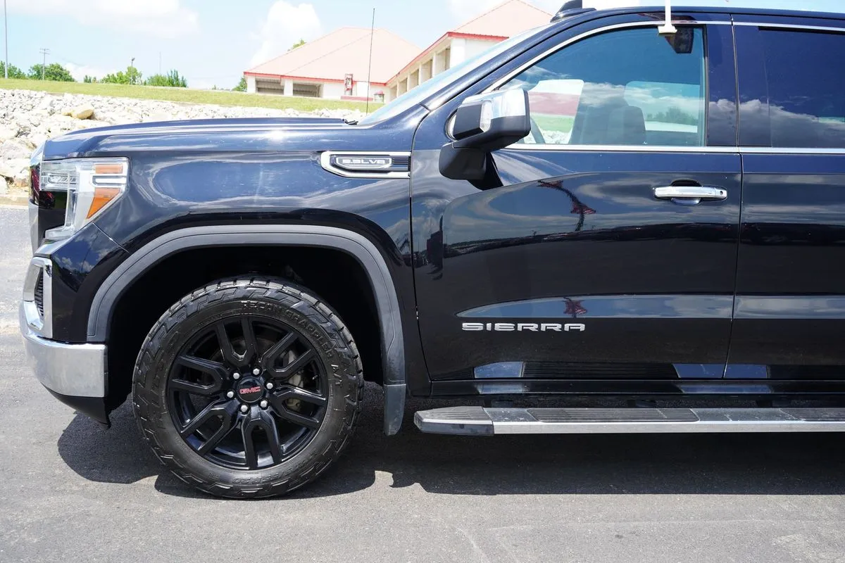 GMC Sierra photo 6