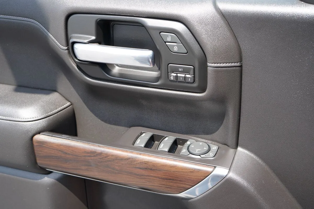 GMC Sierra photo 34