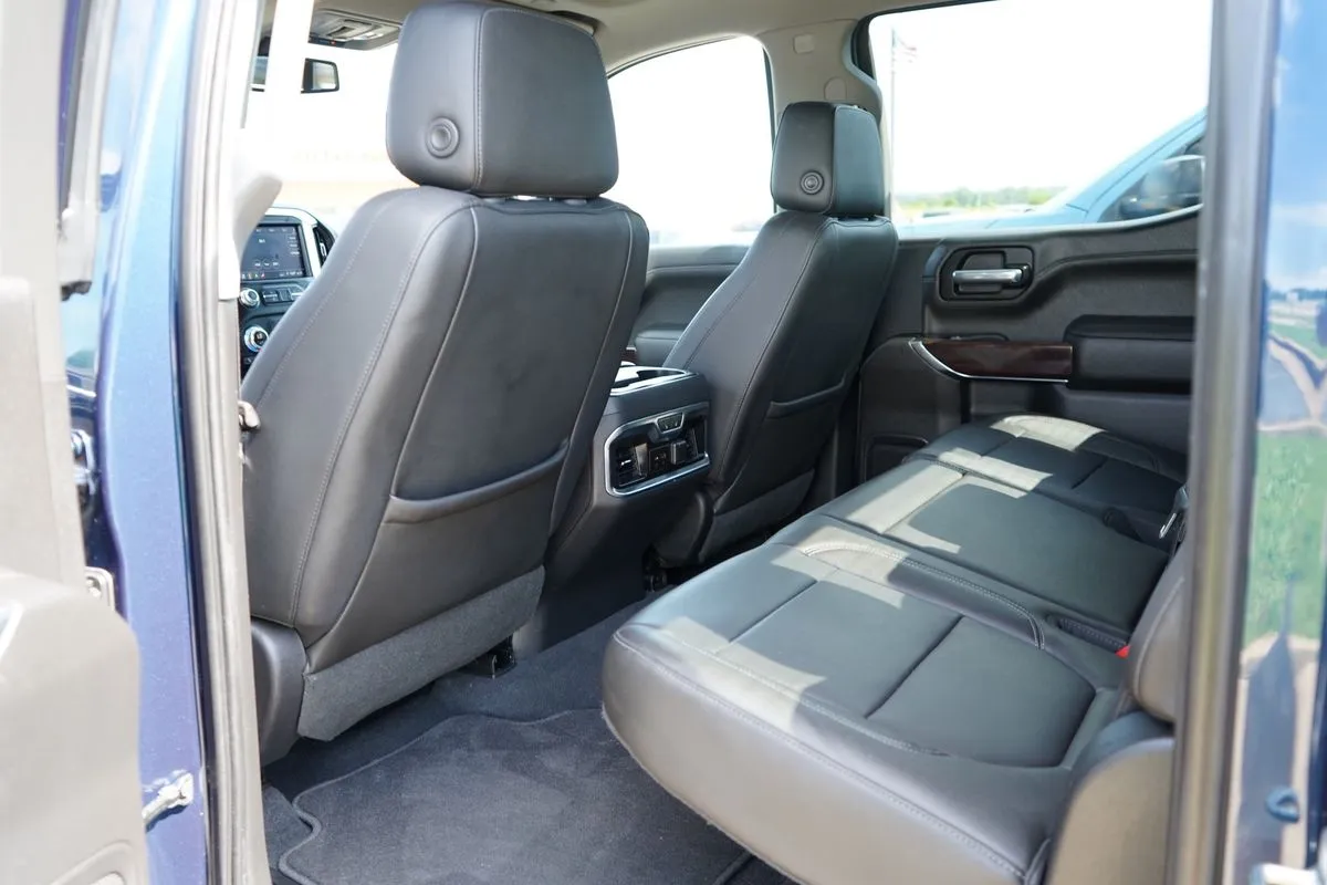GMC Sierra photo 42