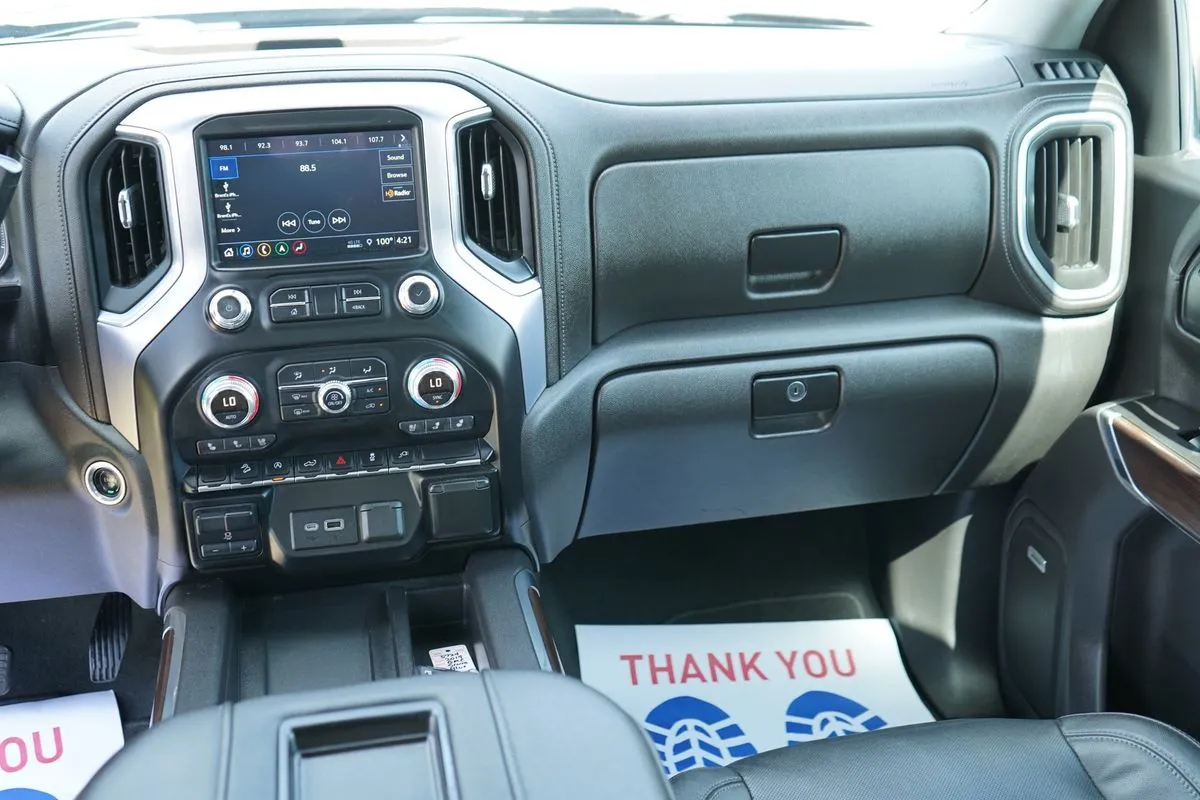 GMC Sierra photo 27