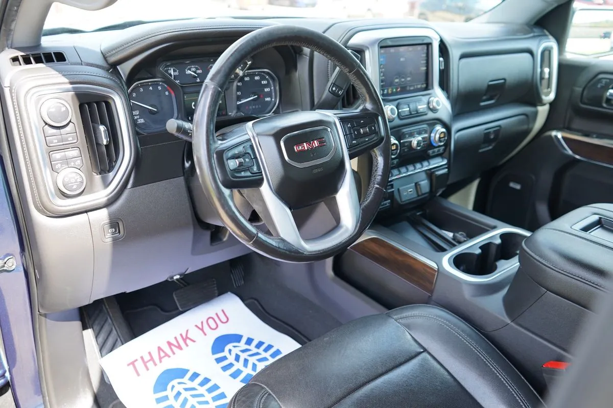 GMC Sierra photo 32