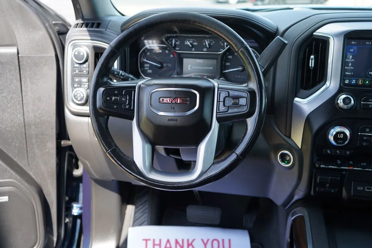 GMC Sierra photo 26