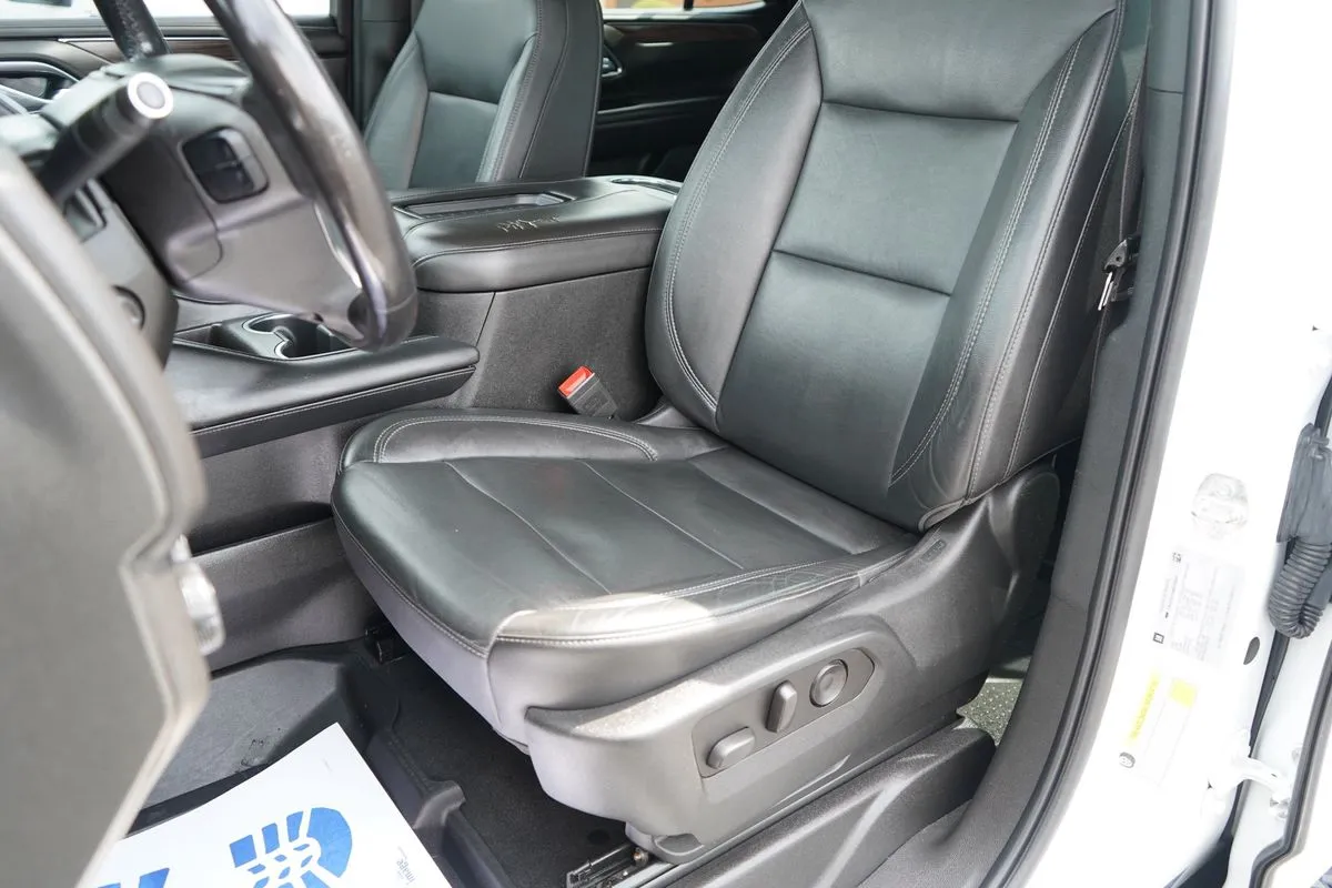 Chevrolet Tahoe photo 24