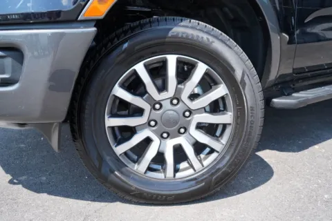 More photos of 2020 Ford Ranger LARIAT at West Plains Auto World, MO