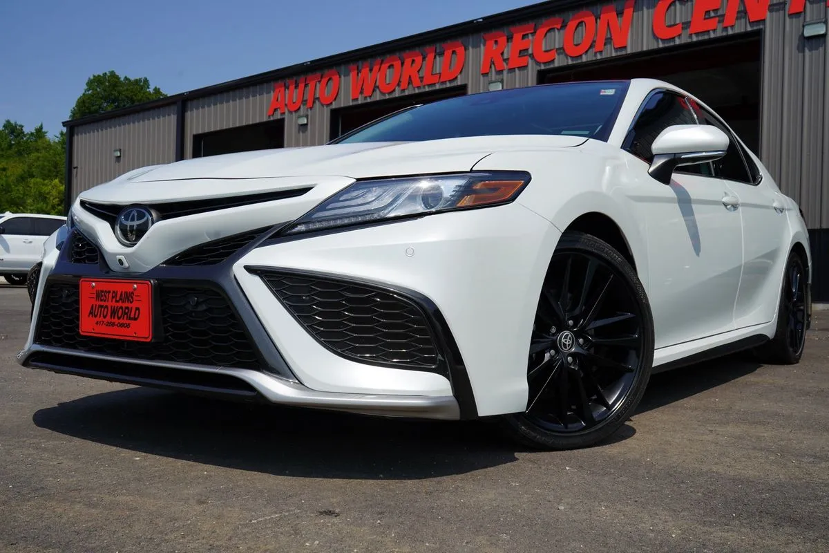 White 2023 Toyota Camry XSE for sale in West Plains, MO