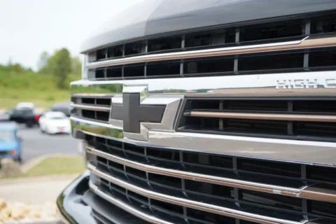 More photos of 2022 Chevrolet Silverado 1500 LTD 4WD Crew Cab Short Bed High Country at West Plains Auto World, MO