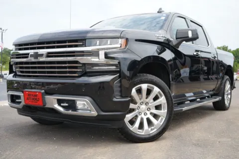 Black 2022 Chevrolet Silverado 1500 LTD 4WD Crew Cab Short Bed High Country for sale in West Plains, MO