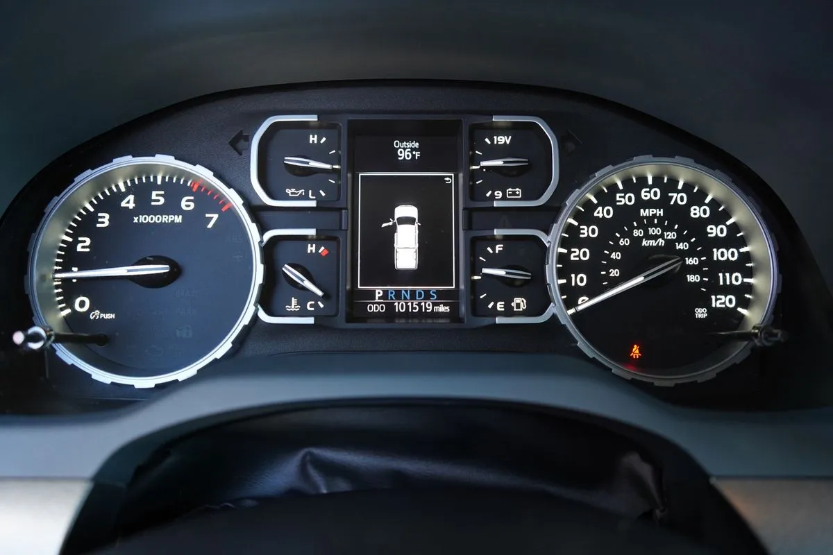 Toyota Tundra photo 31