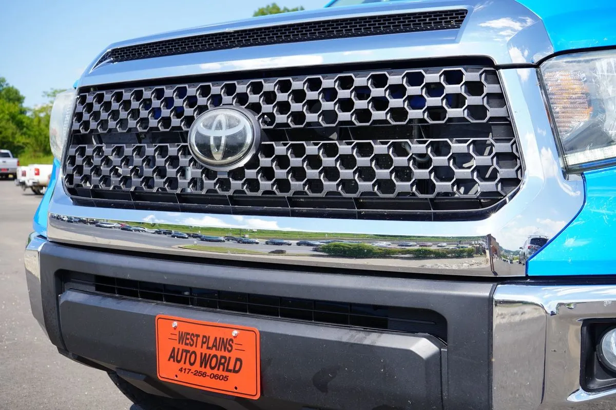 Toyota Tundra photo 7