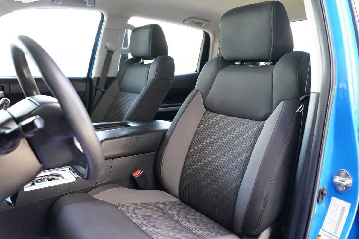 Toyota Tundra photo 21
