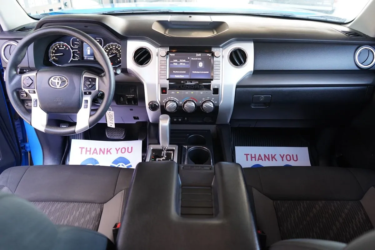 Toyota Tundra photo 14